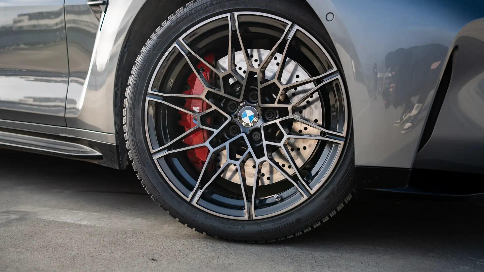 A wheel of our BMW M4 in detail.